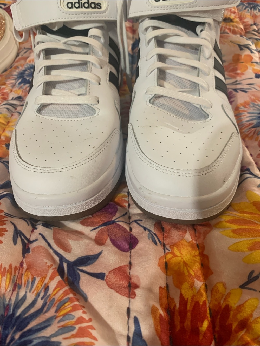 Adidas - Picture 5 of 10